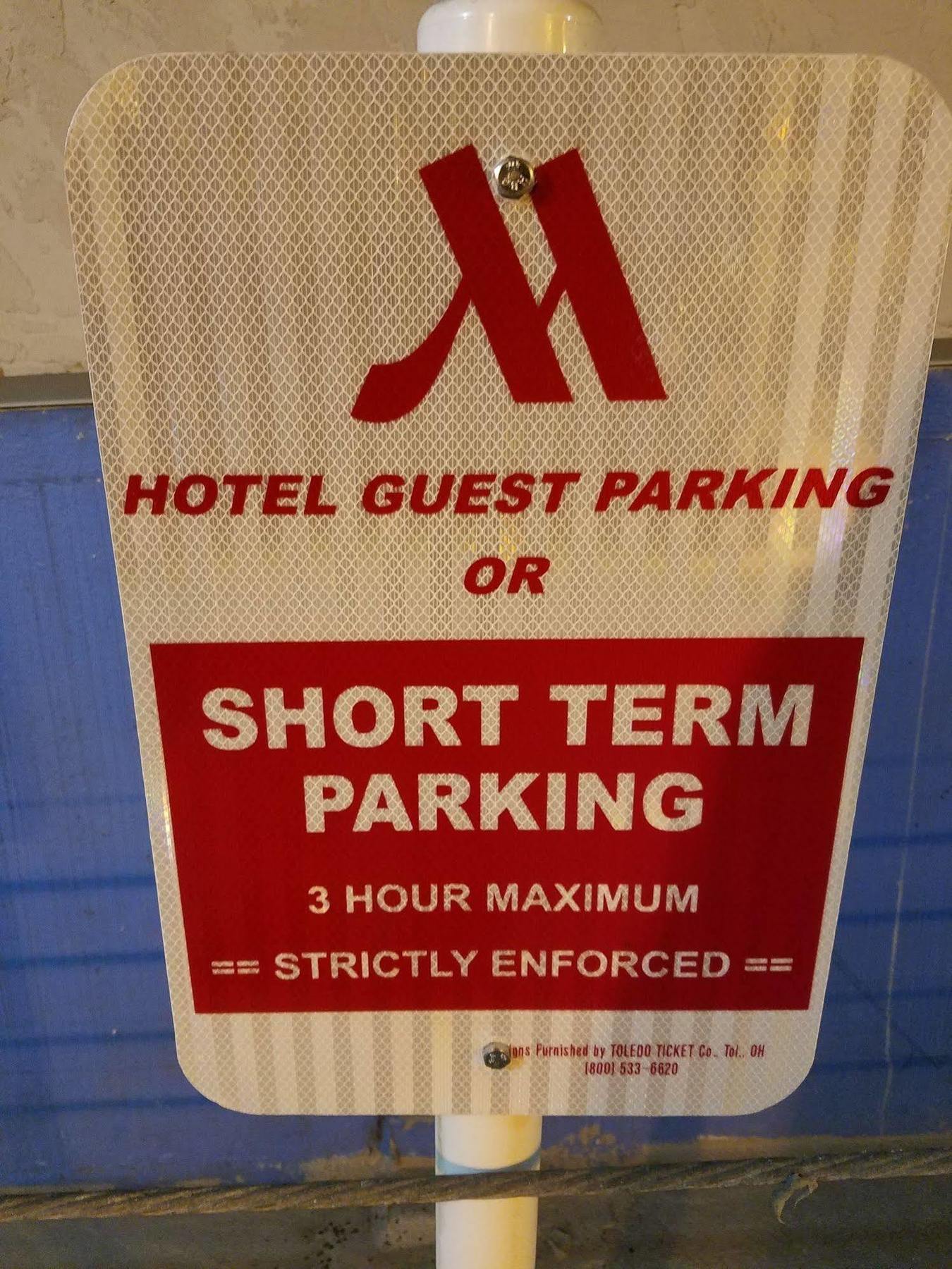 Отель Ithaca Marriott Downtown On The Commons Экстерьер фото